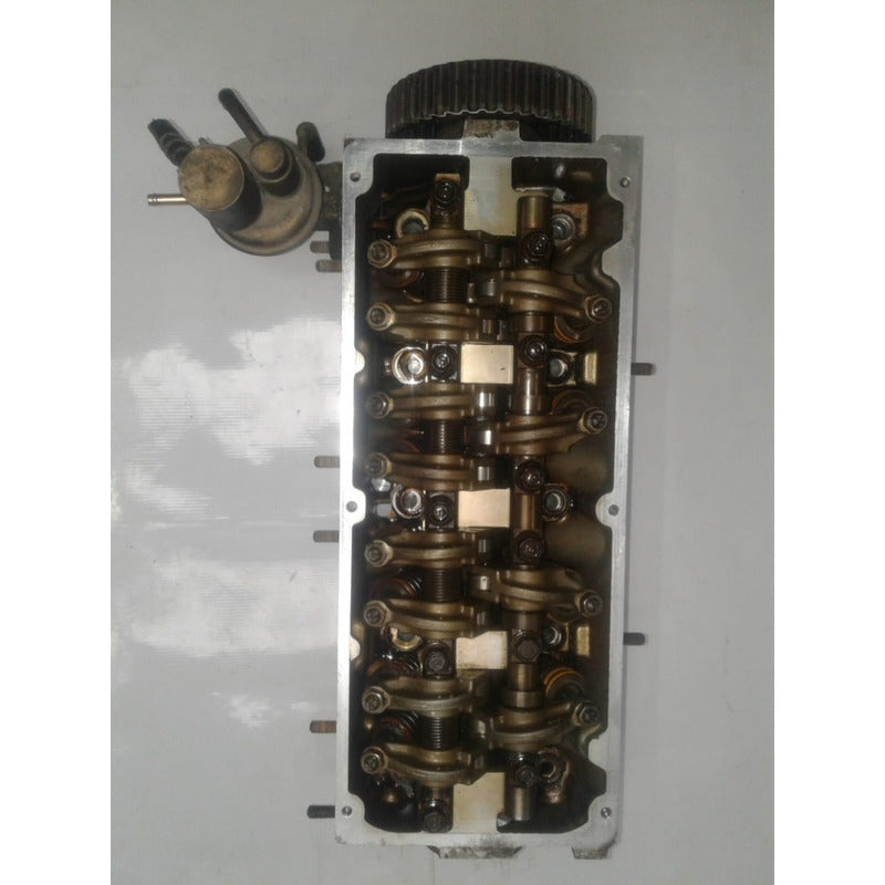 Culata Mitsubishi Lancer.