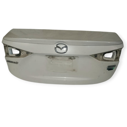 Tapa baul Mazda 3 Skyactiv